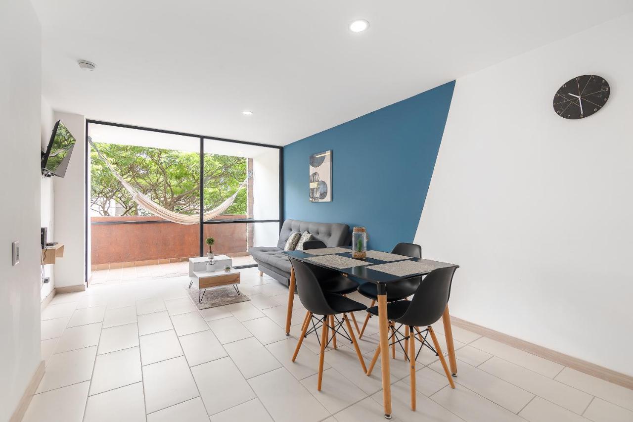 Super Apartamento En Laureles Medellín Exteriör bild